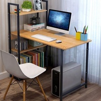 Bureau de direction moderne de haute technologie avec cadre en métal et étagère réversible, table d'étude et poste de travail
