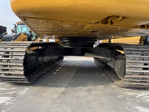 Excavadora de cadenas usada de 20 toneladas para 320D con motor y transmisión - Equipo de construcción certificado EPA CE - Product Image 3