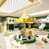 Manège en mousse coloré Moetry sur mesure pour aire de jeux intérieure de maternelle et parc d'attractions