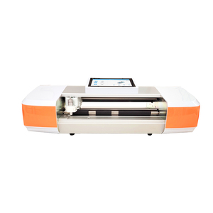 Machine de découpe de <span class=keywords><strong>film</strong></span> hydrogel Bascocut E5-GB en TPU et PC pour protecteurs d'écran de téléphone portable, montres intelligentes et caméras - Product Image 1