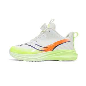 Zapatillas de running ligeras de malla para invierno para niños, estilo casual transfronterizo con hebilla giratoria, calzado para caminar para niños - Product Image 1