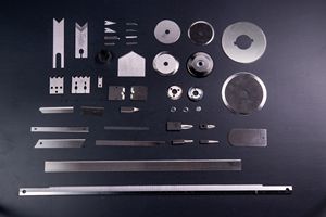 Qoncut Lames métalliques de déchiqueteuse industrielle de remplacement de qualité OEM en acier rapide de haute précision Japon Solutions rentables - Product Image 5