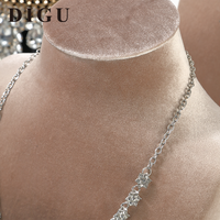 Présentoir de Luxe DIGU en Velours pour Colliers, Ensemble de Bustes avec Base Métallique, Support à Bijoux pour Pendentifs, Idéal pour Magasin de Détail et Présentation de Bijoux de Mariage