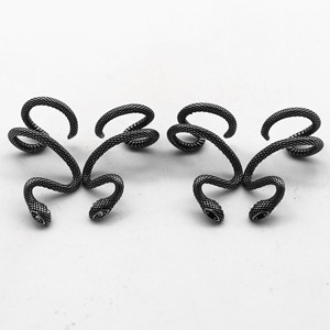 Pendientes con clip yunnique con forma de serpiente, joyería del zodiaco animal negra de acero y titanio para mujer, accesorio de moda sin perforación - Product Image 2