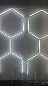 Plafonnier LED hexagonal blanc froid personnalisé en usine, éclairage professionnel pour atelier de detailing automobile, garage, bureau, éclairage de travail en nid d'abeille - Product Image 6