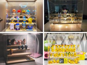 <strong>4</strong>-Tier Clear Acrylic <strong>Display</strong> Case <strong>Display</strong> <strong>Box</strong> <strong>Display</strong> Stand with Door - Product Image 4