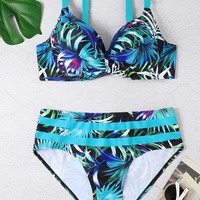 2024 nouveau Style maillot de bain fendu femmes Bikini européen et américain Sexy imprimé deux pièces maillot de bain transfrontalier été