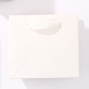 Caja de Almacenamiento de Joyas FORTE, Caja de Regalo para Collares y Pulseras, Caja Portátil Exquisita con Logotipo - Product Image 6