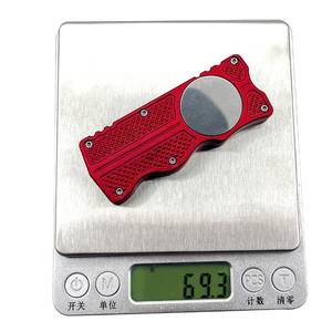 Mayorista Personalizable DIY Grado OEM Golf Accesorios Plegable Divot Herramienta de Reparación Libre Láser Switchblade Marcador de Bola Pulsador - Product Image 3