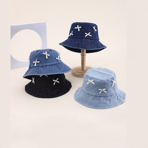 หมวกบักเก็ตยีนส์ปักลายโบว์ 3 มิติ สไตล์เกาหลี รุ่นใหม่ สำหรับผู้หญิง ฤดูใบไม้ผลิ ฤดูร้อน ป้องกันแสงแดด น่ารัก - Product Image 2