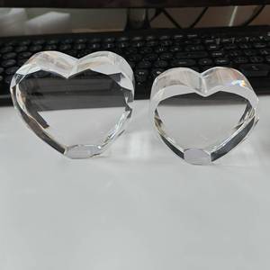 卸売 K9 クリスタルキューブ 2D/3D レーザー彫刻 クリスタルハート フォトフレーム 写真キューブ バレンタインデー 母の日ギフト - Product Image 1