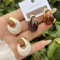 Boucles d'oreilles en acrylique plaqué or 18 carats, plusieurs styles pour les vêtements quotidiens des femmes, cadeaux rétro élégants