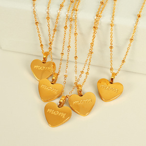 Collar minimalista con colgante de corazón para mamá, cadena de acero inoxidable pulido a prueba de agua, joyería al por mayor para el Día de la Madre para mujer - Product Image 1