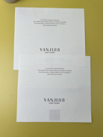 Cartes de remerciement pliées personnalisées avec texte noir, inserts en carton beige chaud pour les marques de vêtements et d'habillement