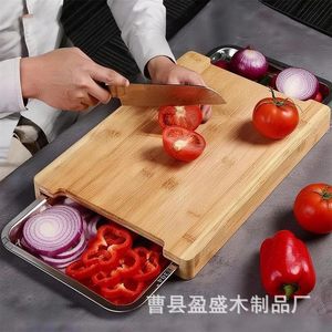 เขียงไม้ไผ่พร้อมถาดลิ้นชักสำหรับหั่นผักและผลไม้ - Product Image 1