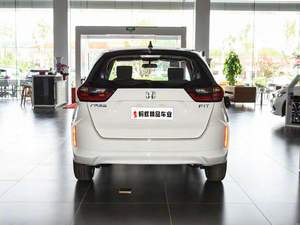 Honda Fit 2022 1.5L CVT Edición Fashion con Techo Panorámico, Sedán con Volante a la Izquierda, Interior Oscuro, Asientos de Cuero, Auto Usado - Product Image 6