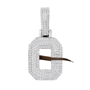 Pendentif en forme de cœur en moissanite plaqué platine de style hip-hop pour homme sophistiqué en argent sterling 925 avec un design glacé pour les fêtes - Product Image 4