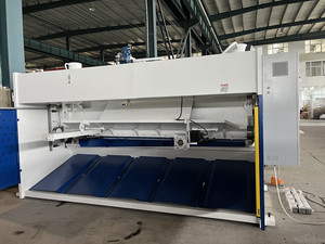 QC11K 16*3200 Cizalla Máquina de corte Cnc tipo puerta hidráulica de chapa - Product Image 4