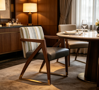 Chaise de salle à manger d'hôtel en bois massif, design nordique moderne minimaliste, stable et écologique, avec dessin CAO