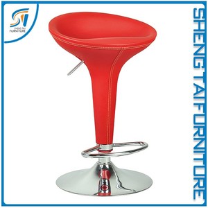 <span class=keywords><strong>Tabouret</strong></span> <span class=keywords><strong>de</strong></span> <span class=keywords><strong>bar</strong></span> en plastique ABS rouge au design contemporain avec repose-pieds et dossier <span class=keywords><strong>bas</strong></span> pour la salle à manger et les meubles <span class=keywords><strong>de</strong></span> <span class=keywords><strong>bar</strong></span> - Product Image 2