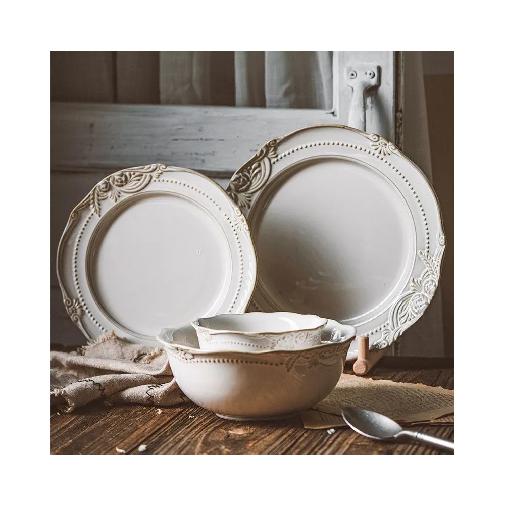 Stoviglie in ceramica di vendita calda piatto da bistecca in ceramica retrò europeo decorazione della casa per la casa piatto in porcellana semplice di alta qualità
