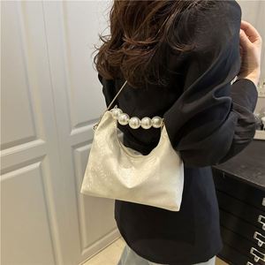 <b>Small</b> Niche Design Pearl Handbag Korean Version Simple Crossbody <b>Bag</b> Versatile Casual <b>Shoulder</b> <b>Bag</b> - Product Image 3