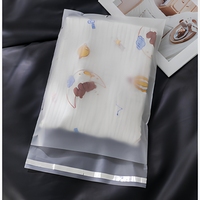 Sacs en polyéthylène mat auto-adhésifs en gros pour vêtements, t-shirts, maillots de bain, accessoires de téléphonie mobile et informatique, et articles de shopping