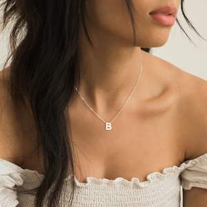 Collar de Acero Inoxidable Chapado en Oro Simple, Gargantilla Inicial en Capas, Collares para <span class=keywords><strong>Mi</strong></span> <span class=keywords><strong>Hija</strong></span>, con Letras de - Product Image 4