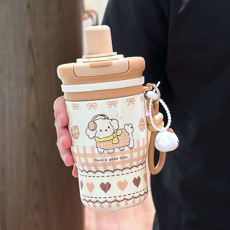 สีน้ำตาล