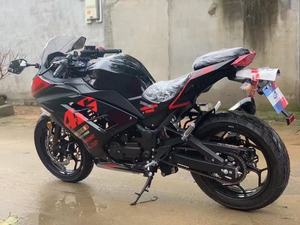 <span class=keywords><strong>Kawasaki</strong></span> <span class=keywords><strong>Ninja</strong></span> <span class=keywords><strong>125</strong></span> EFI con Faro LED, Frenos de Disco Delanteros y Traseros, Velocímetro LCD - Product Image 5