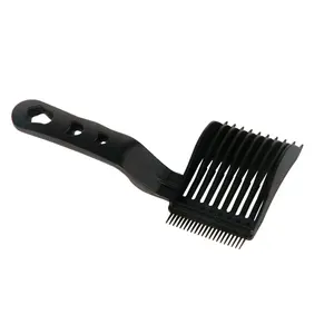 Hete Verkoop Platte Mannen Haar Olie Kam Anti-Statische Verbeterde Styling Tools Koolstofvezel Kapper Snijkam