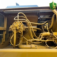 Excavatrice Caterpillar 325BL d'occasion, 25 tonnes, sur chenilles, faible nombre d'heures de travail, occasion, Cat