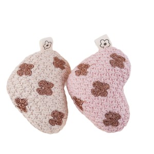 Support de téléphone pliable en polyester de style coréen créatif, autocollant pour le dos du téléphone, pendentif en tissu en forme de cœur, décoration d'intérieur, design Art Déco - Product Image 1