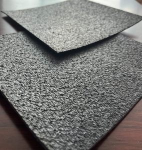 Geomembranas de Polietileno de Alta Densidad (HDPE) Texturizadas Negras de 2 mm para Laguna de Lodos, Vertedero, Estanque de Oxidación - Product Image 1