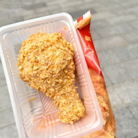 Crème glacée à la vanille en forme de cuisse de poulet frite 3D avec des miettes de biscuits croustillantes et un bâtonnet de chocolat Certifié HALAL Emballage en sachet