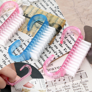 แปรงทำความสะอาดฝุ่นเล็บขนาดเล็ก 6 สี ขนแปรงนุ่มทำจากใยสังเคราะห์ ด้ามจับพลาสติก สำหรับทำความสะอาดจุดซ่อนเร้น แปรงทาสีสำหรับร้านทำเล็บ - Product Image 4