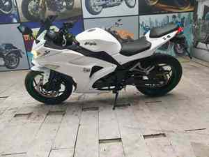 Motocicleta Deportiva de Gasolina de Dos Ruedas de Segunda Mano, Modelo EU Premium Little 250, Garantía de Calidad Original - Product Image 2