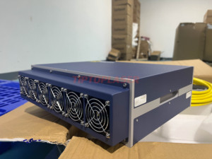 آلة تنظيف بالليزر النبضي المحمولة بقوة 300 واط و500 واط متعددة الأغراض لإزالة الصدأ والطلاء من الأسطح المعدنية والحجرية والخشبية - Product Image 3