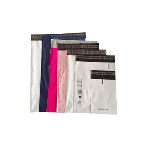 Bolsas de mensajería autoadhesivas personalizadas de alta calidad, sobres de polietileno personalizados para envío, zapatos, ropa, calcetines - Product Image 1