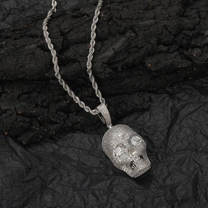 Collar con Colgante de Cobre con Incrustaciones de Circonio, Estilo Hip Hop, Diseño de Diablo para Halloween - Product Image 3