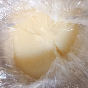 Gelée <span class=keywords><strong>de</strong></span> pétrole blanche <span class=keywords><strong>de</strong></span> première qualité, haute pureté, hydratante, cosmétique, matière première industrielle pour soins <span class=keywords><strong>de</strong></span> la peau sous forme <span class=keywords><strong>de</strong></span> pâte par Walton - Product Image 2