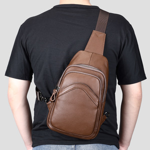 Personalizado Sacos De Peito De Couro Genuíno para Homens Retro Único Ombro Crossbody Sacos Casuais Esportes Moda Couro Mensageiro Sacos - Product Image 3