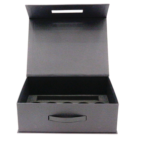 Caja Grande Personalizada para Aceites Esenciales, Suero para el Cuidado de la Piel y Perfume, Empaque de Regalo Magnético de Papel Kraft con Grabado - Product Image 1