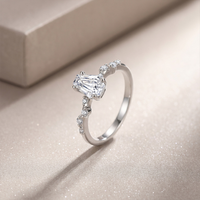Anillo de compromiso de moissanita con corte ataúd, plata S925, diseño con piedras laterales engastadas en pavé, certificado GRA, joyería fina