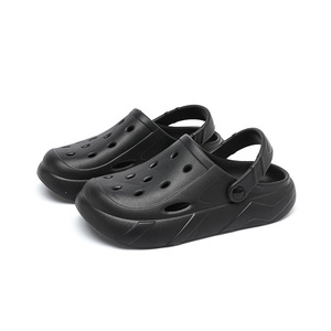 รองเท้าแตะชายหาดพิมพ์โลโก้ได้ รองเท้าลำลองสำหรับผู้ชาย พื้นหนา EVA ใส่ได้ทั้งในบ้านและนอกบ้าน รองเท้าแตะโฟมแบบสวม - Product Image 4