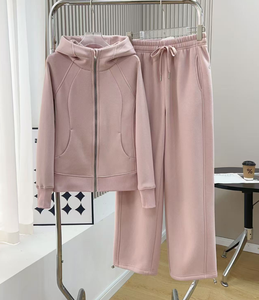 Conjunto de Roupas Esportivas Femininas Casual de 2 Peças com Moletom e Calças de Treino com Gola Laço - Product Image 4