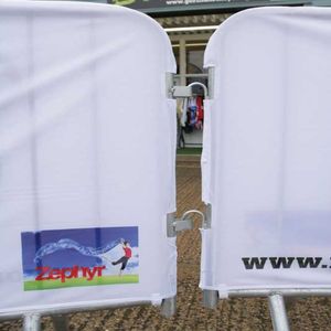 Barrière de police Premium Caution Warp Barrière de rue pour piétons Bannières et couvertures pour la publicité de marque Événements de masse - Product Image 5