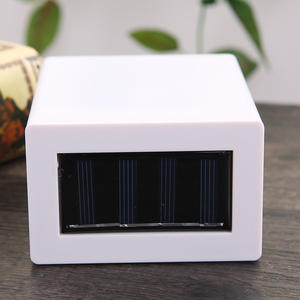 Lámpara Solar de Pared Cuadrada LED para Exteriores, Impermeable, para Cercas y Escaleras, Ángulo de Haz de 20 Grados, Vida Útil de 50000 Horas - Product Image 1