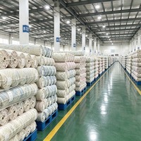 Tissu en microfibre tissé uni sur mesure, 100 % polyester, anti-boulochage, 100 GSM, poids moyen, largeur 98 pouces, fil 68x68 75D pour rideaux