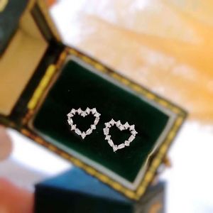 Xinfly 18k Solid Gold Heart Shape Stud <b>Earrings</b> 0.12ct Natural Diamond <b>Cute</b> Trendy Design for Girls' Wedding Party or Gift - Product Image 3